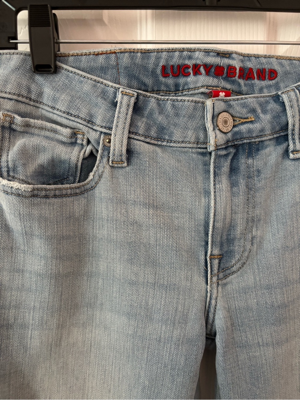Lucky Brand Light Wash Flare Bootcut Jeans Size 4 / 27 Denim Stretch - Picture 3 of 6